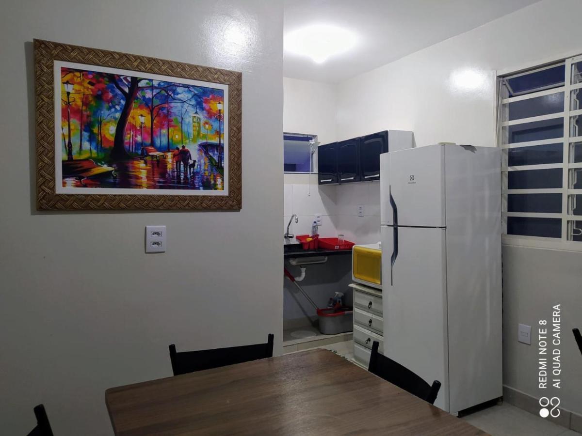 Uberlândia Pousada Dona Lia מראה חיצוני תמונה
